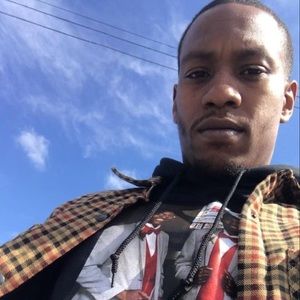 Meet your Posher, Miles